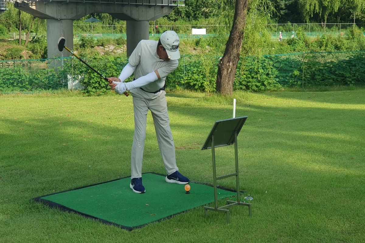 국민스포츠로 뜨는 파크골프! 서울서 즐기기 좋은 파크골프장 3곳 추천
