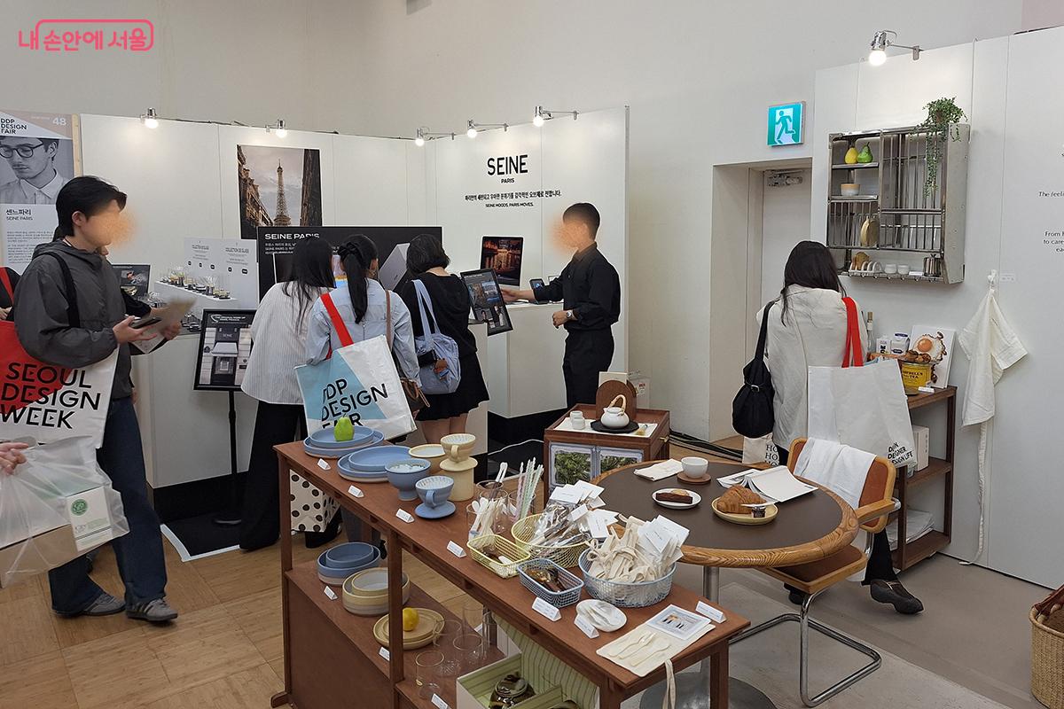 '아이워너고홈'은 나만의 공간에서 나다울 수 있는 시간을 즐길 수 있는 라이프스타일을 제안한다. ©이혜숙