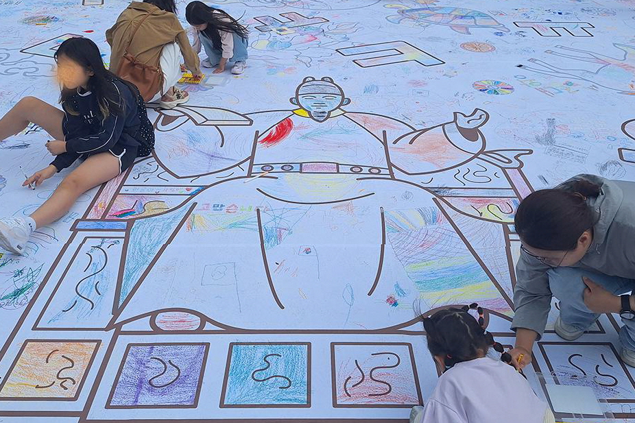 한글로 놀자! 세종대왕 앞에서 펼쳐진 전세계인의 한글 축제