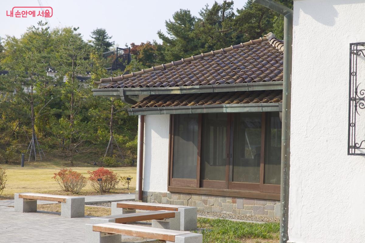 중역사택은 향후 철거될 예정으로 이번 특별 개방 기간을 절대로 놓치면 안될 것 같다. ©임중빈