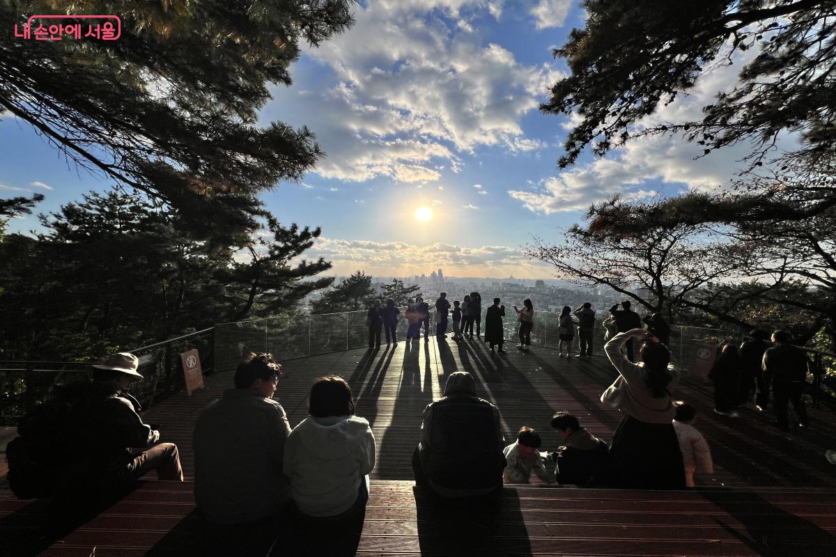 시선 닿는 모든 곳에마다 멋진 자연 풍광을 즐길 수 있다. ©박지영