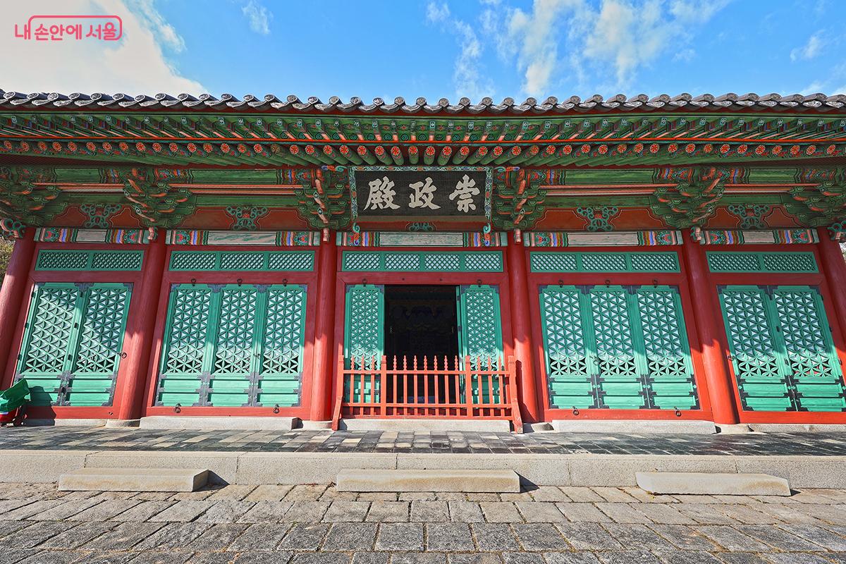 6년에 걸쳐 복원된 숭정전의 모습 ©김주연