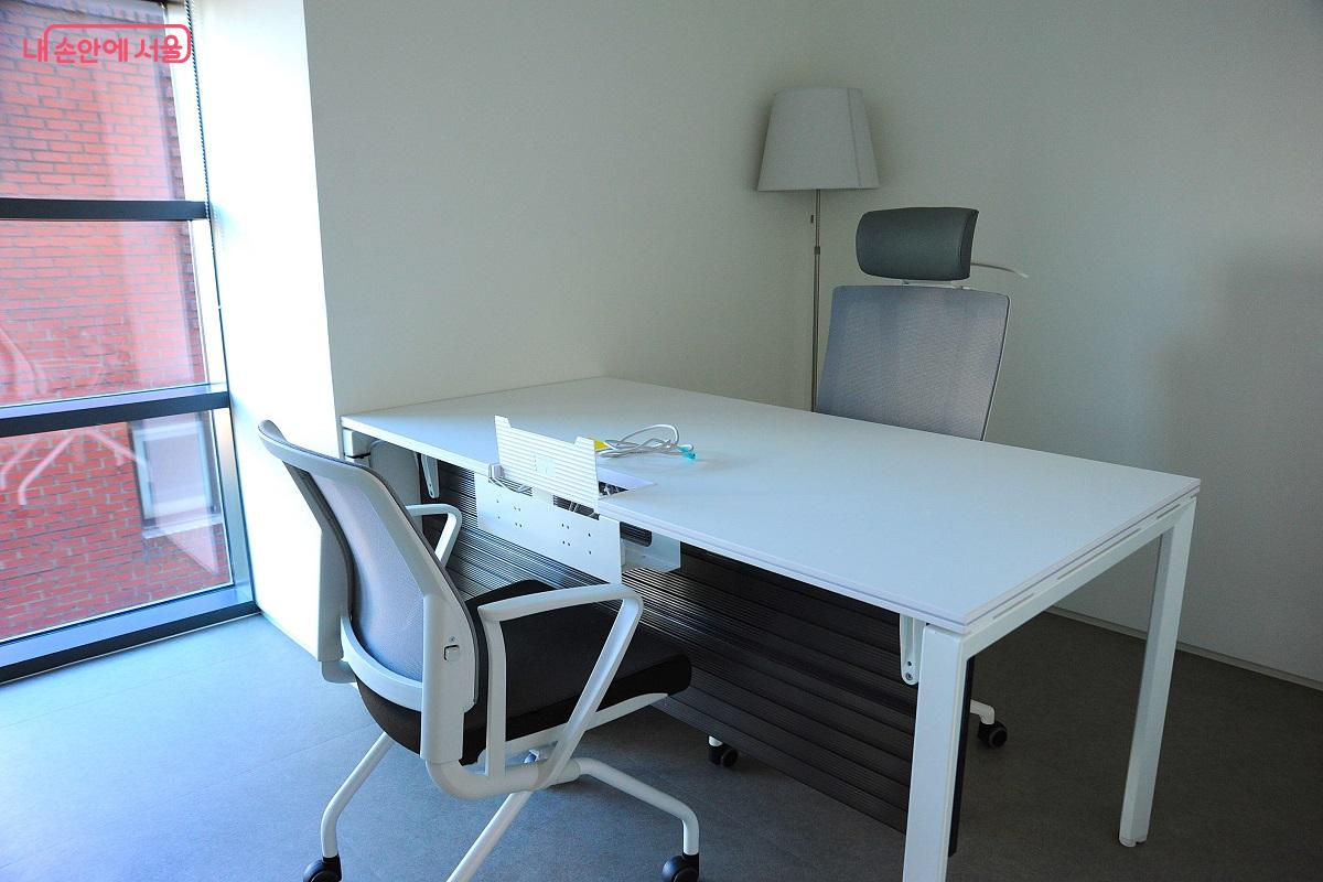 다목적실이 마련되어 있다. ©조수봉