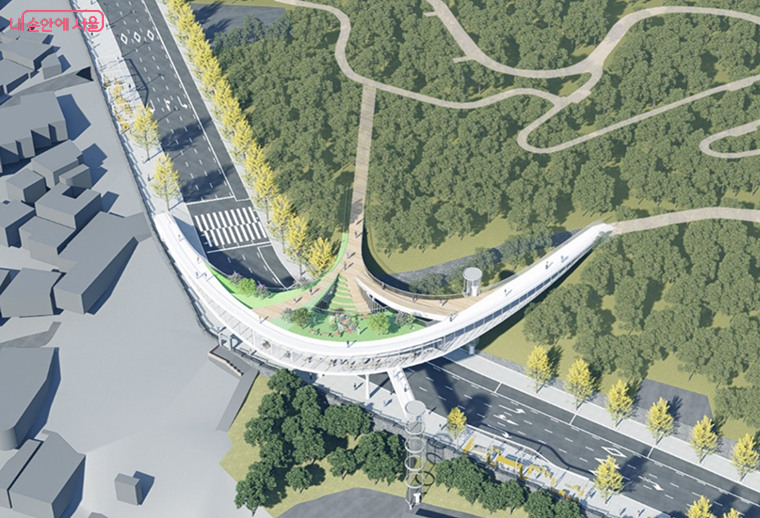 남산 백범광장으로 이어지는 ‘공중가로’와 이동약자를 위한 엘리베이터