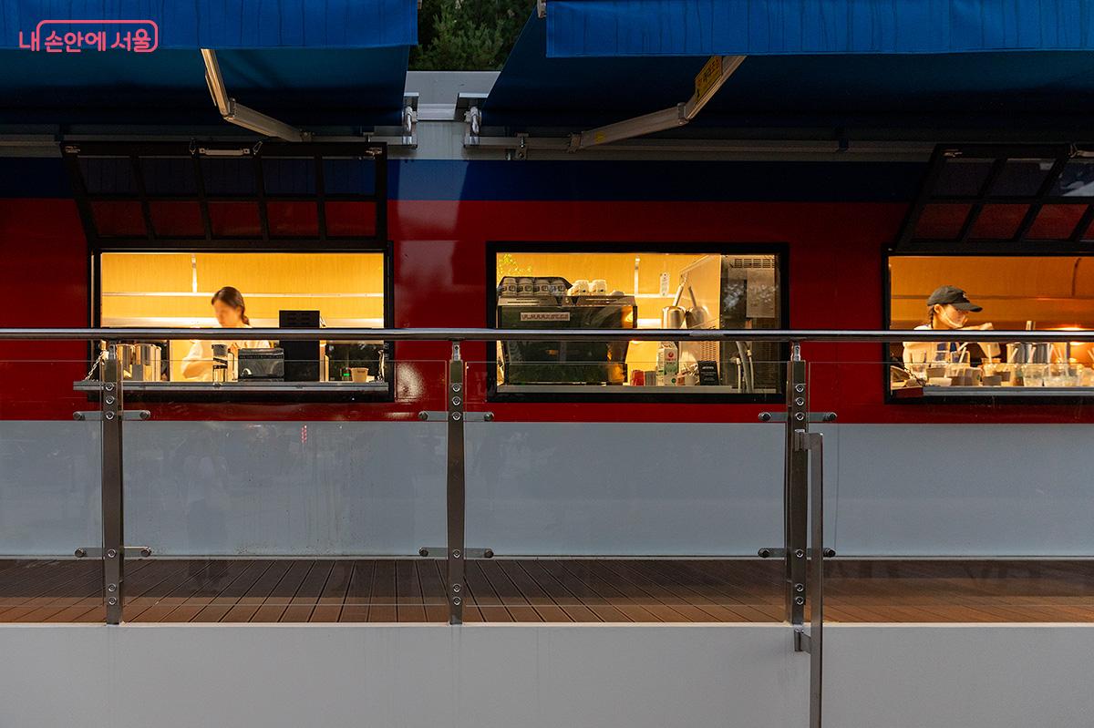 2021년 '카페 숲'을 시작으로 노원구의 다섯 번째 공공 카페의 문을 열었다. ©문청야