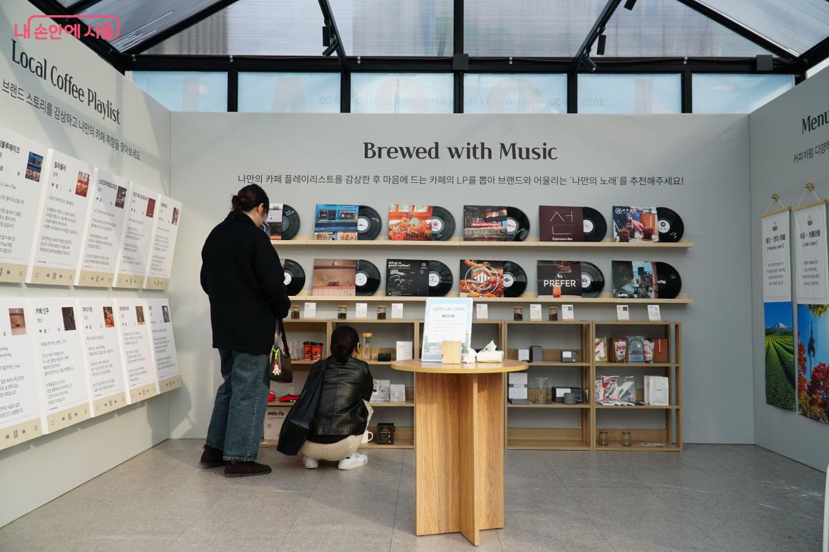 LP노래를 추천 받을 수 있는 공간 ©홍혜수 