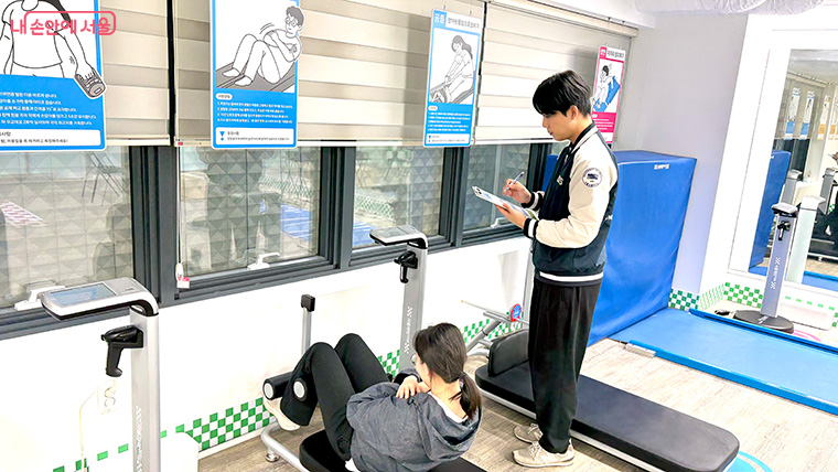 ‘손목닥터9988’ 앱을 통한 간편 예약도 가능하다.  