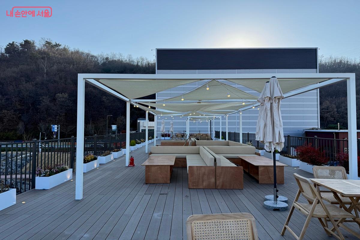 자연 속에서 휴식을 즐길 수 있다. ©임수영