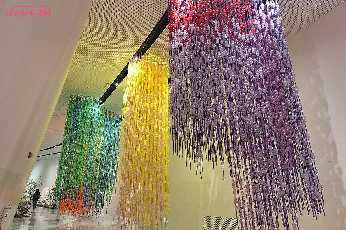 ‘공명’은 자연과 인간, 공간이 서로의 숨결을 주고받는 순간을 시각화한 작품이다.  ©이혜숙