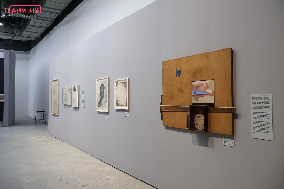 1980년대 한국 미술이 회화 중심의 체계를 넘어 지각, 경험, 기억의 영역으로 확장되는 과정을 보여준다. ©이봉덕 