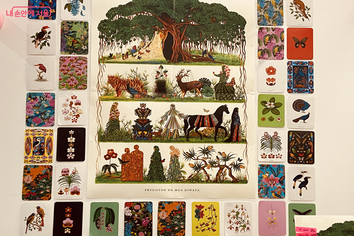 예술로서 책이라는 매체가 주는 즐거움을 전했다. &copy;김경선