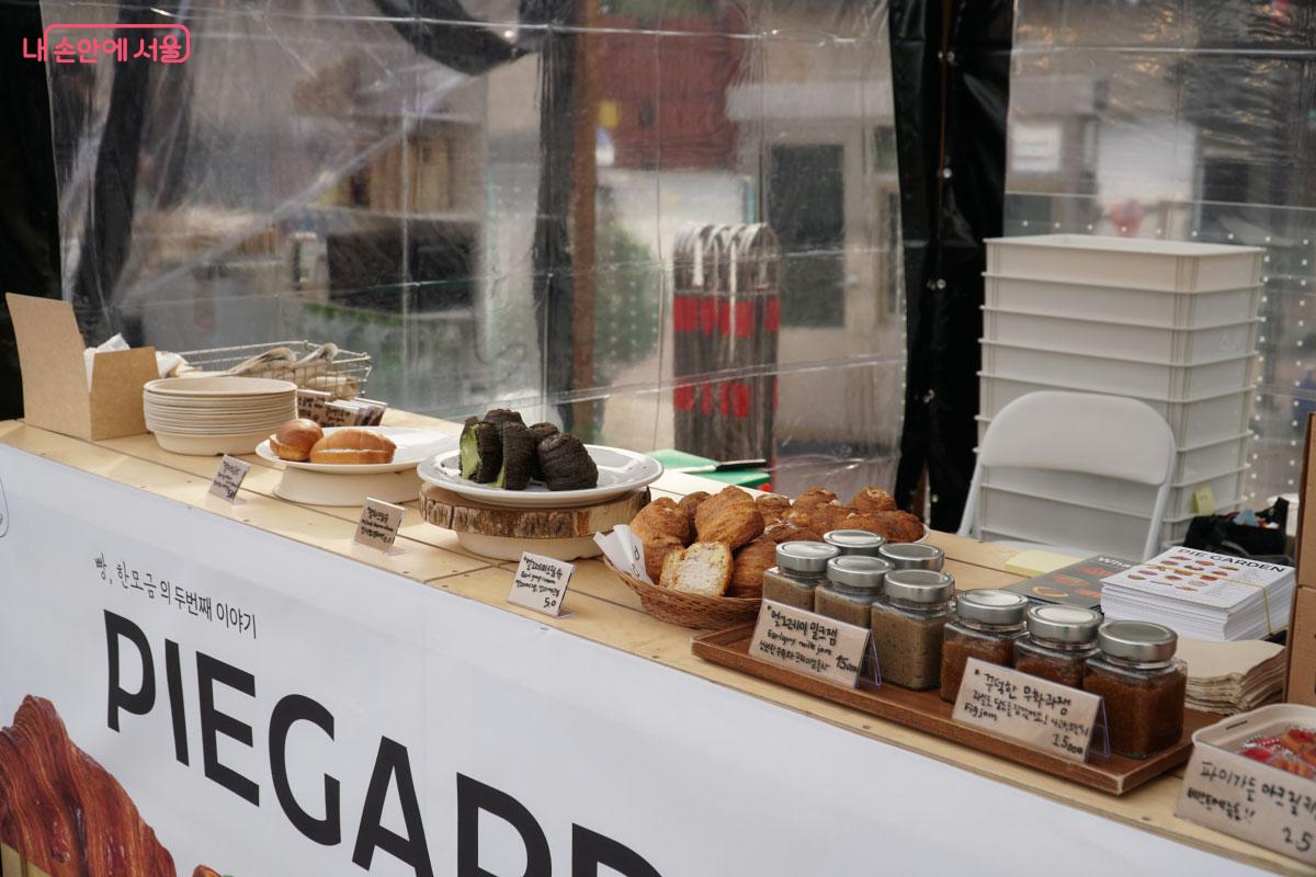 다양한 디저트도 판매하고 있었다. ©홍혜수 