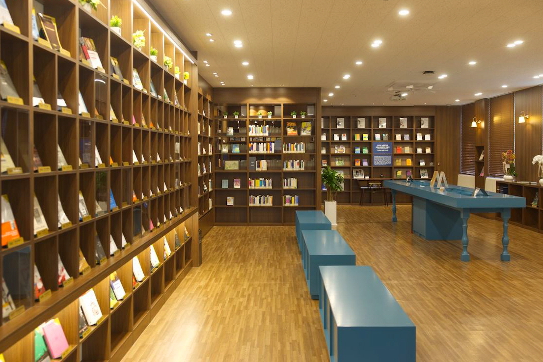 노벨문학상 역대 수상작을 정독도서관에서! '노벨문학라운지' 조성