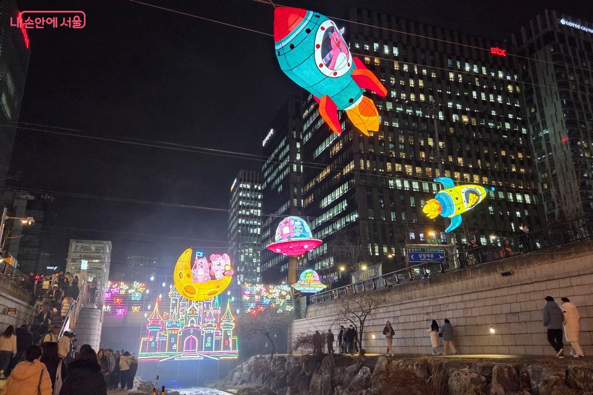 꿈을 담은 빛이 우주를 반짝인다. &copy;김미선