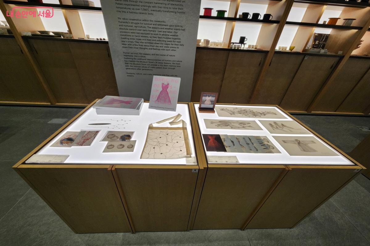 전시 연계 아트 상품 ⓒ노유진