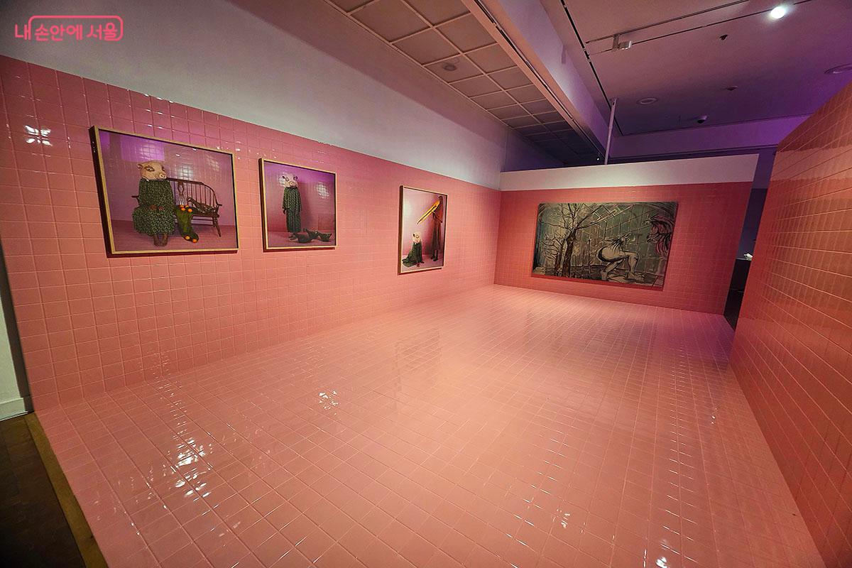 정체성이 중립되는 시기를 지역 민담과 신화에서 영감을 받은 작품 &copy;이정민