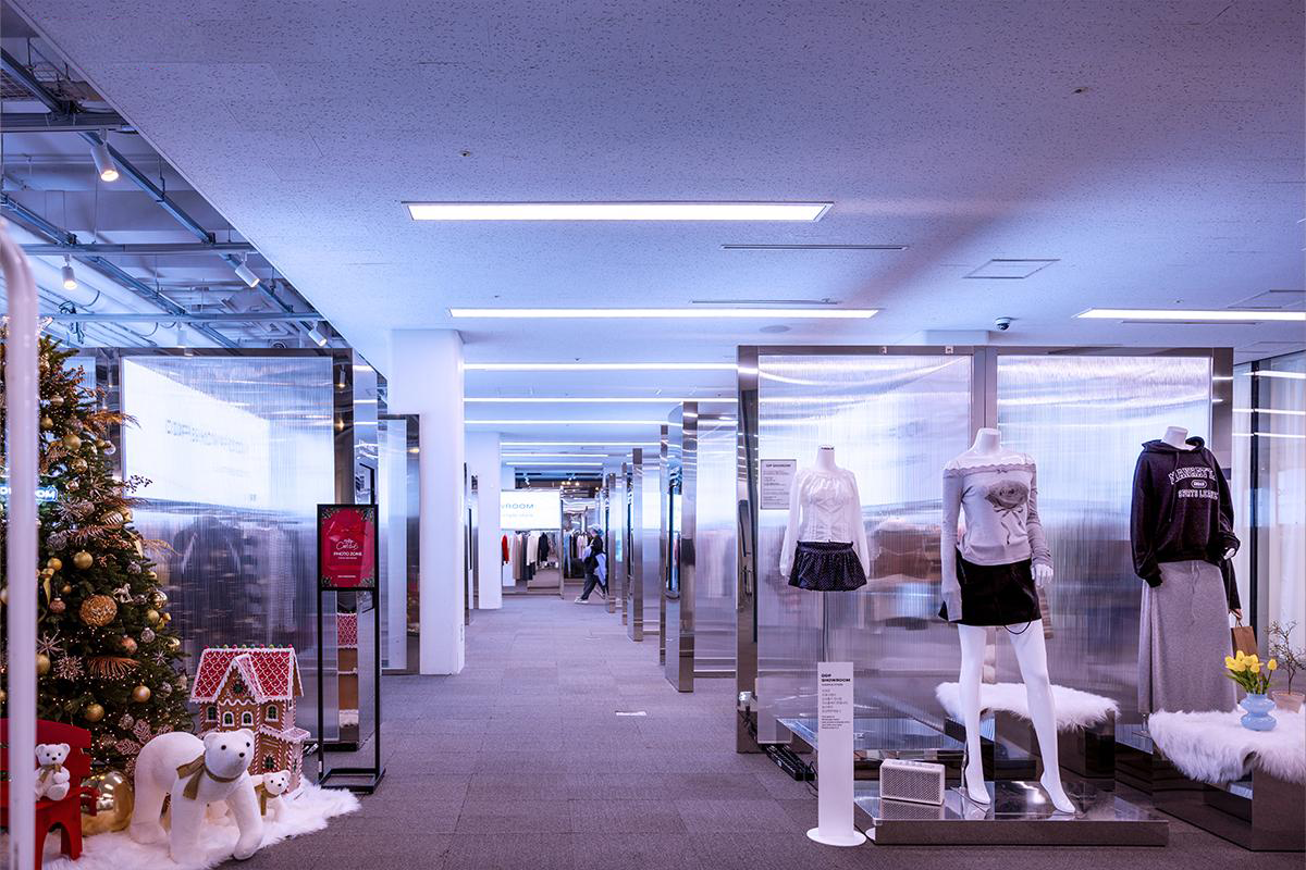 무료로 의상 빌리고 스튜디오 촬영까지! 'DDP 쇼룸' 체험기