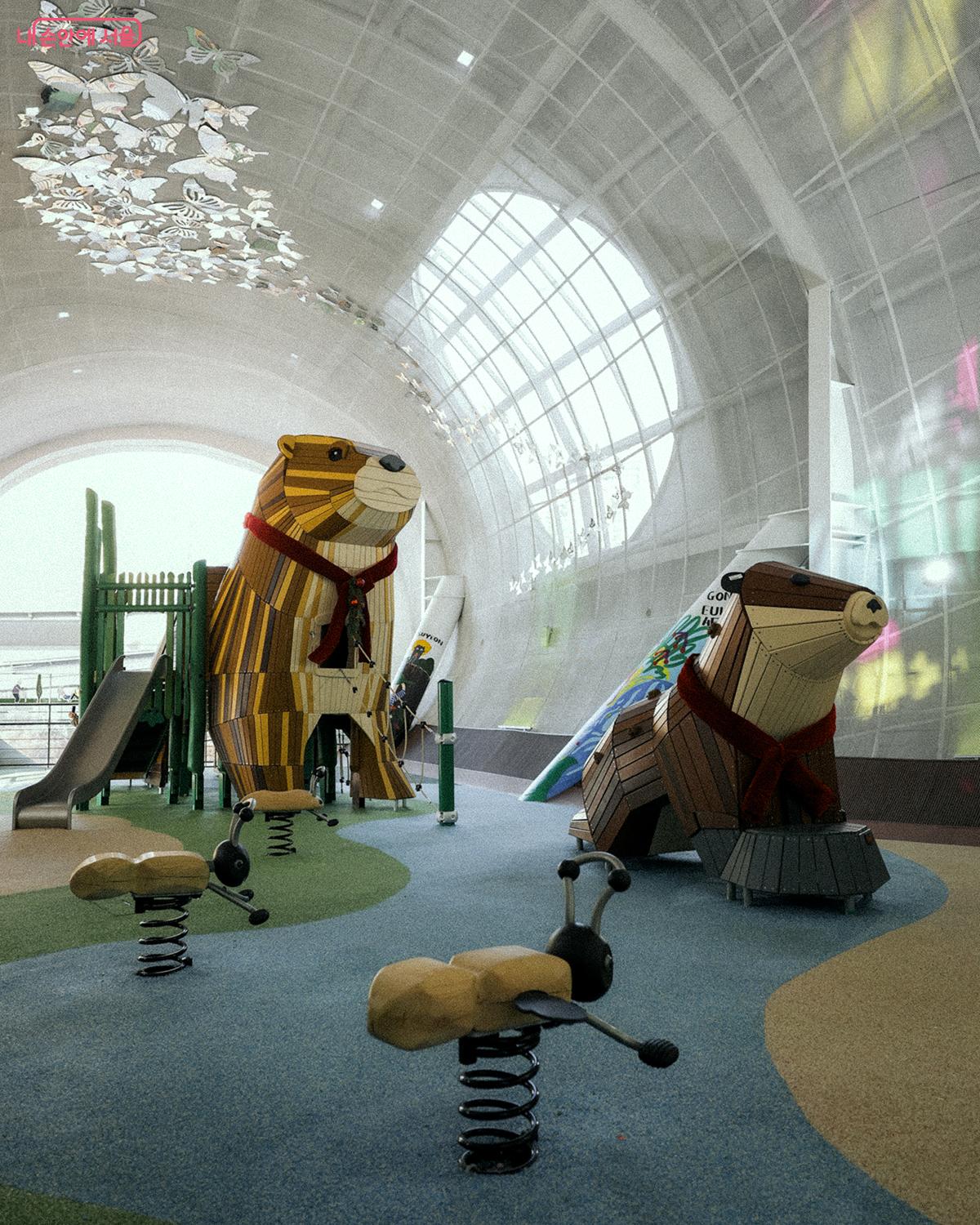 한강 수달과 함께하는 신나는 놀이터 수달놀이터 &copy;김아름