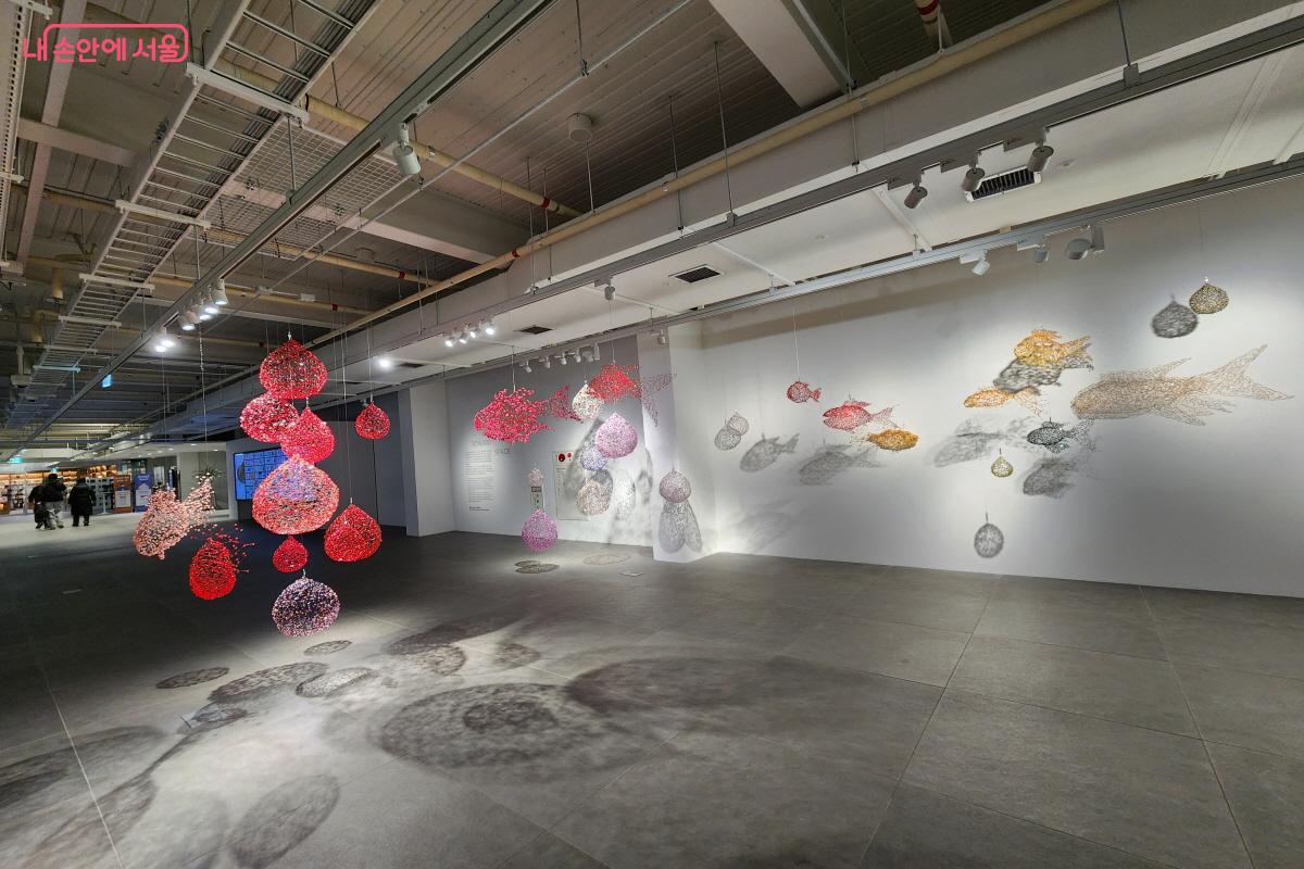 최근 대표작 <물방울>과 <물고기> ⓒ노유진