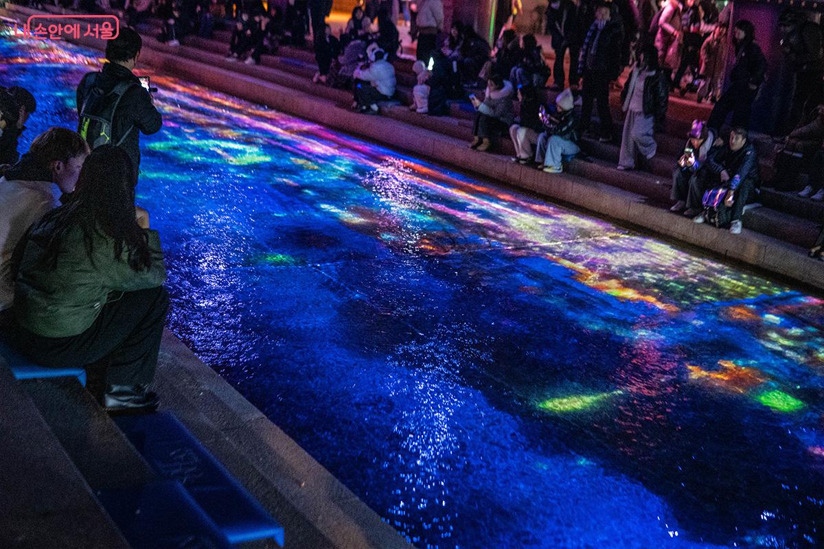 삼일교 하단 빛의 오로라 전시 &copy;최승훈