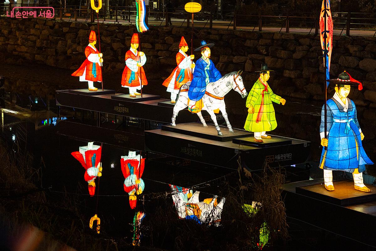 이 작품은 조선시대 종묘대제 임금 행차를 모티프로 제작됐다. &copy;문청야