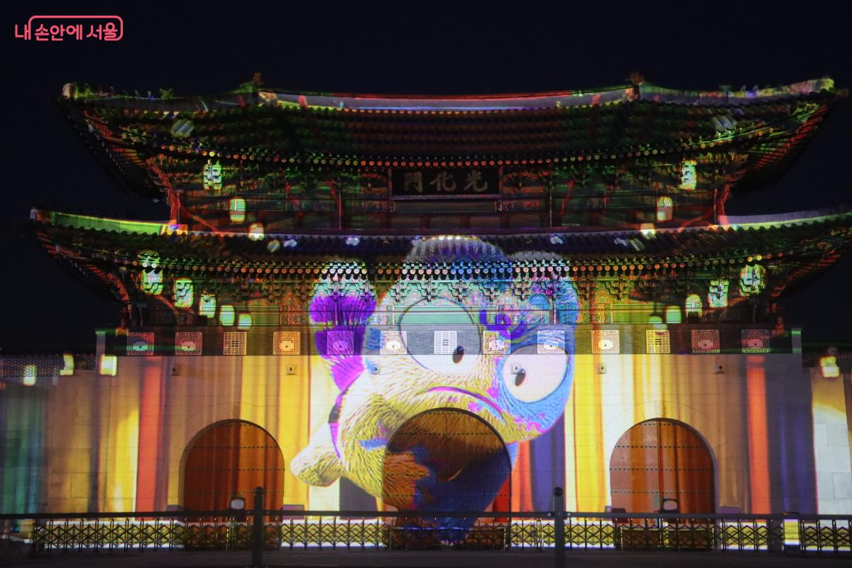 해치와 친구들이 등장한다.