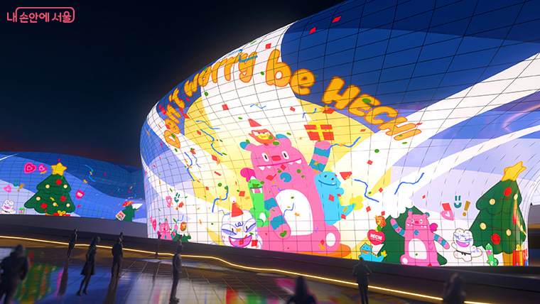 국내외 인기 캐릭터들과 협업한 미디어파사드 작품을 선보인다. 