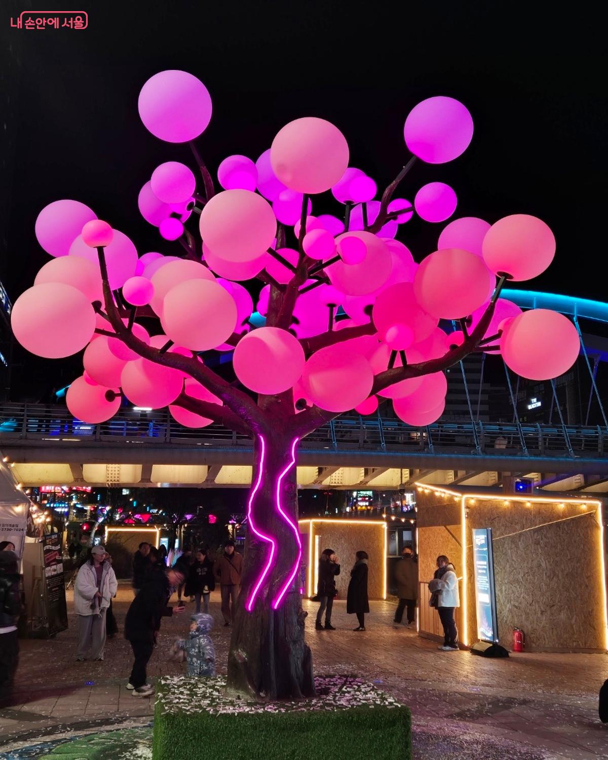 매년 겨울, 수많은 방문객이 찾는 관악구의 대표적인 겨울 축제로 자리 잡았다. ©박근호