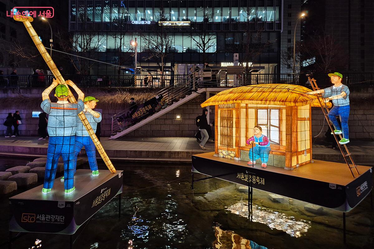 가난한 시골 초가집까지 전신주가 들어서고 전기가 들어오는 모습