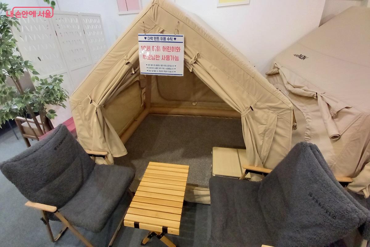 어린이들을 위한 텐트들 ©박유진