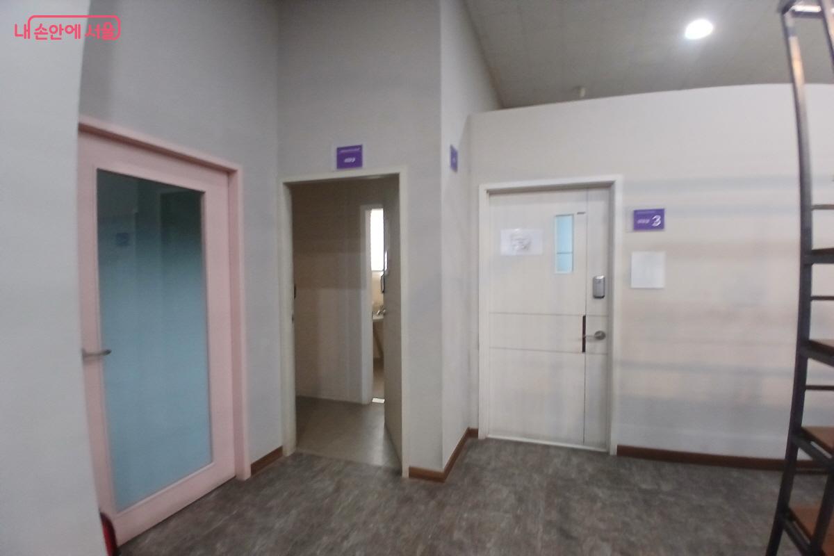   심리 상담 등이 가능한 상담실 &copy;최은영