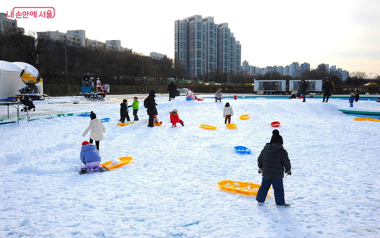 잠원한강공원 눈놀이동산 (2024년)
