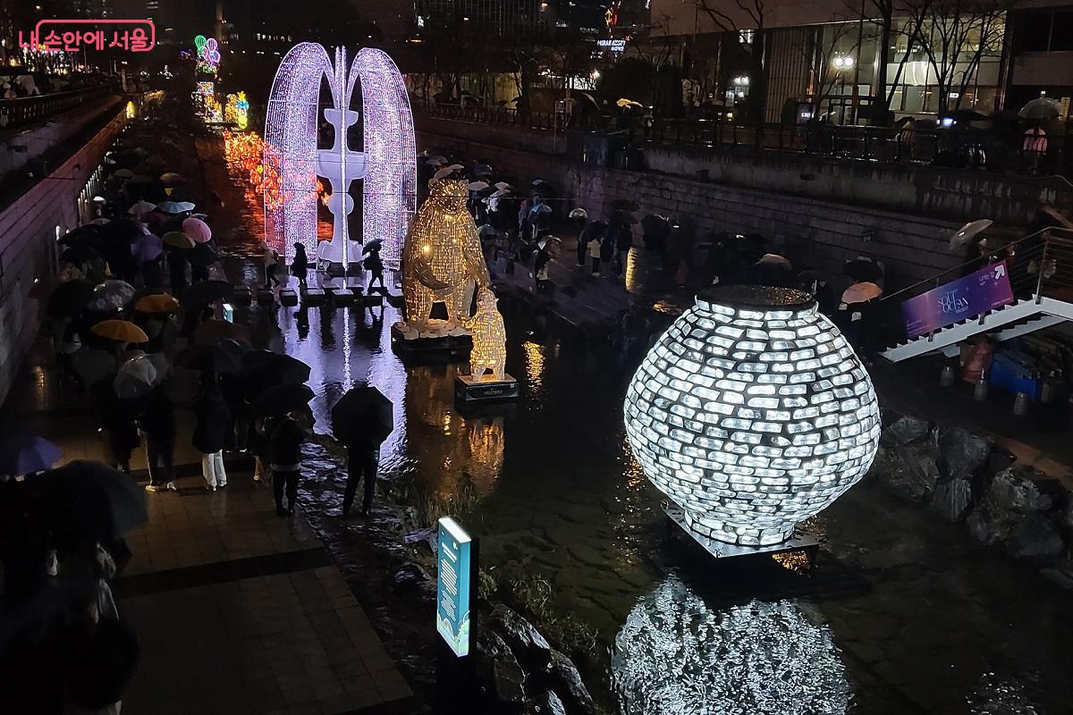 작품 <환월>, 꿈의분수로 이어지는 드림 라이트(Dream Light) 구간 &copy;권수진