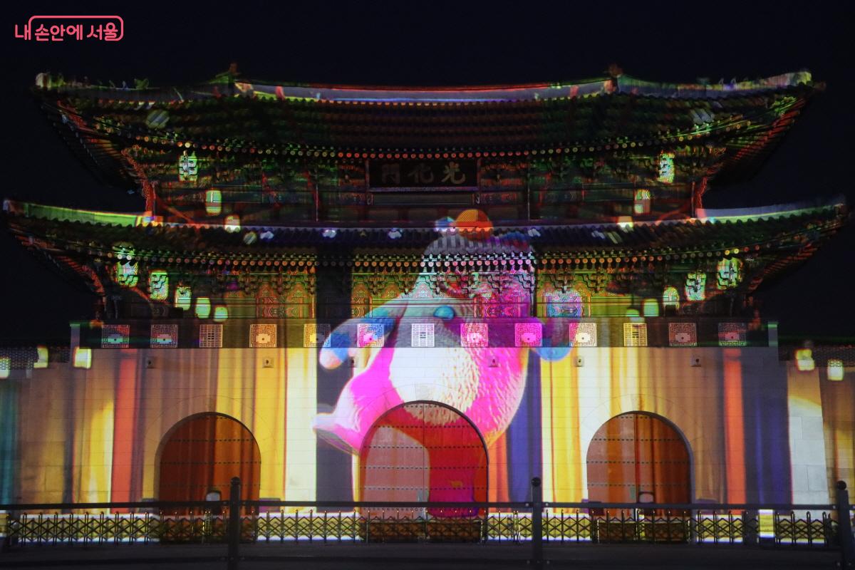 해치와 친구들이 등장한다.