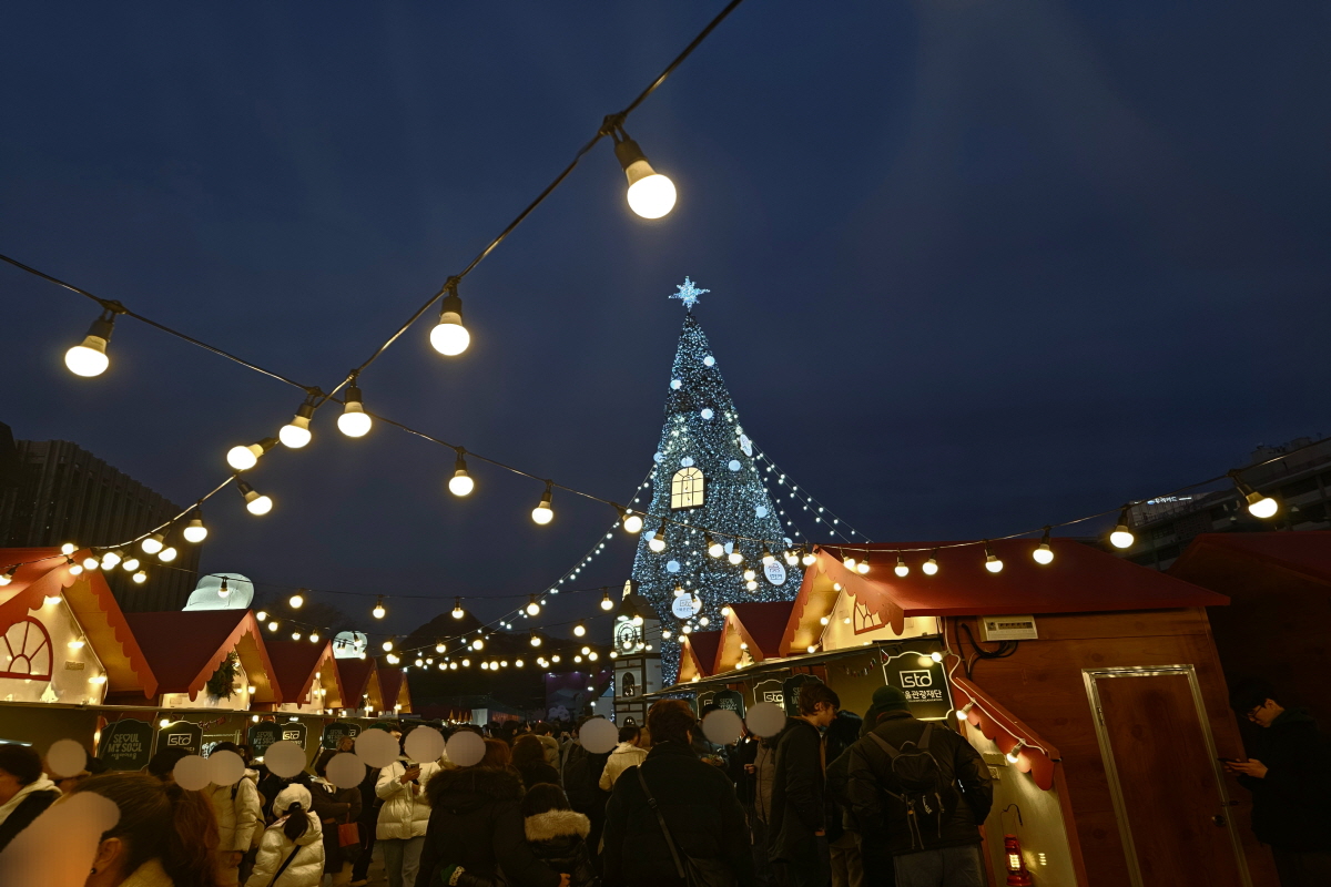 연말 기분 물씬, 스탬프 투어 따라 '광화문 마켓' 즐겨요!