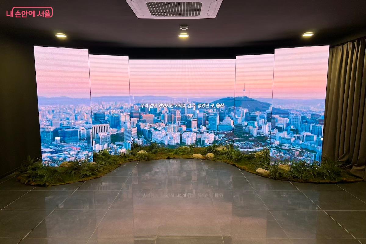 시민들에게 개방된 미지의 땅, 그 미래를 함께 만들어간다. ©김수겸 