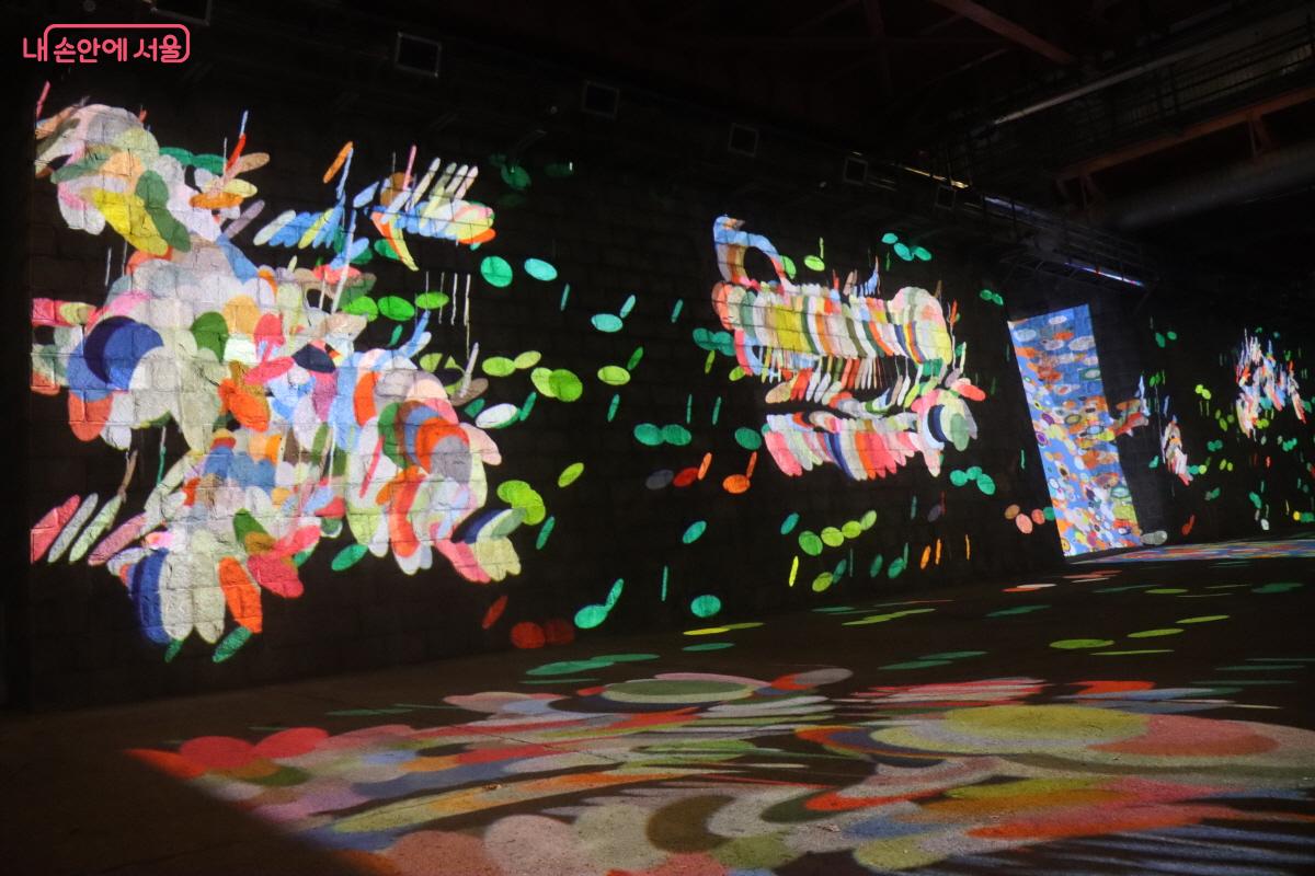 예술 섹션이 가장 먼저 눈길을 끌었다. ©조수연