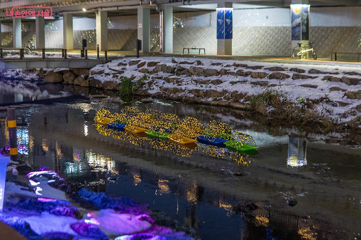 별빛내린천과 산책로 일부