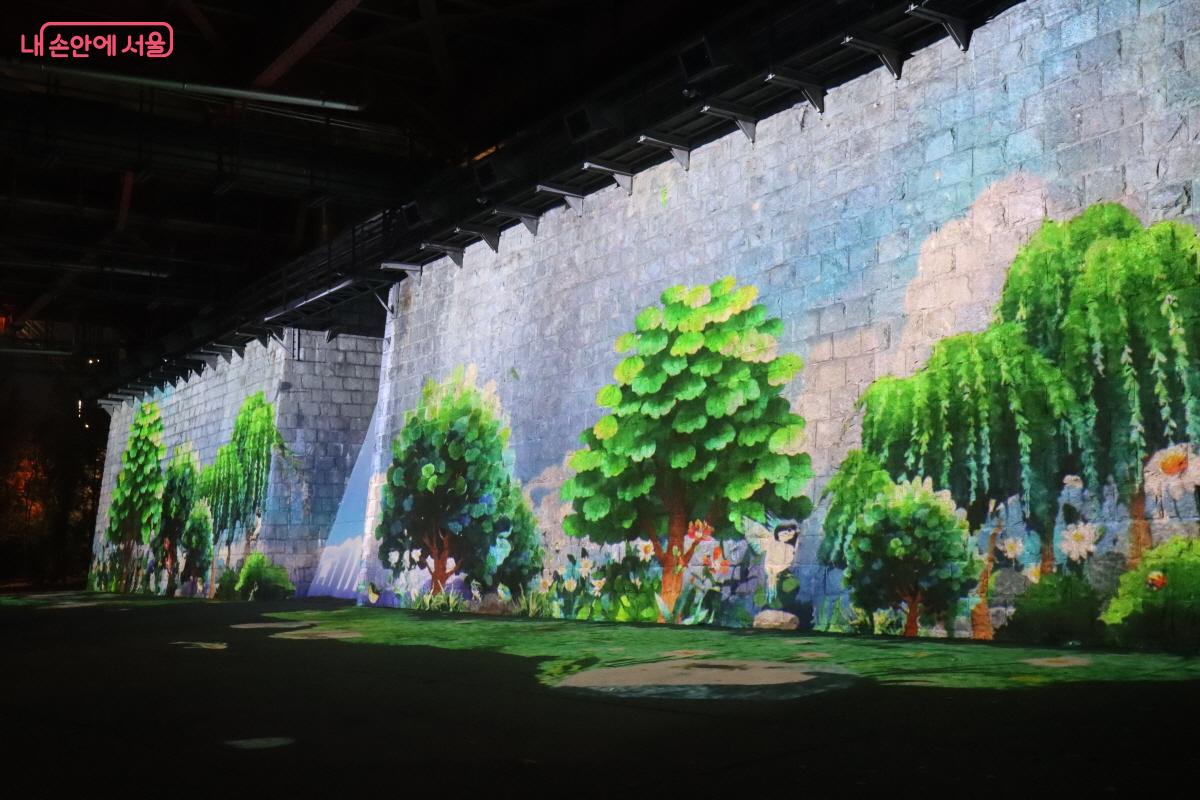 한강의 자연을 보여주는 전시 ©조수연