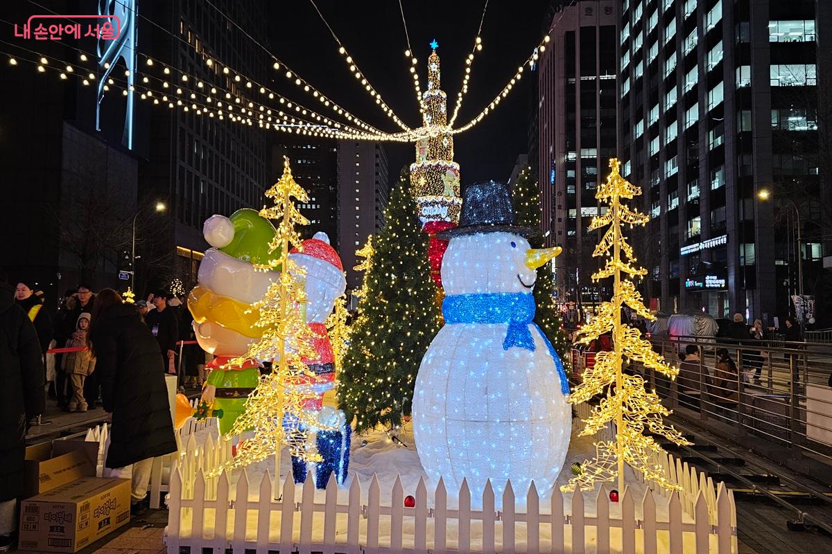 볼거리 가득한 청계천 &copy;권연주