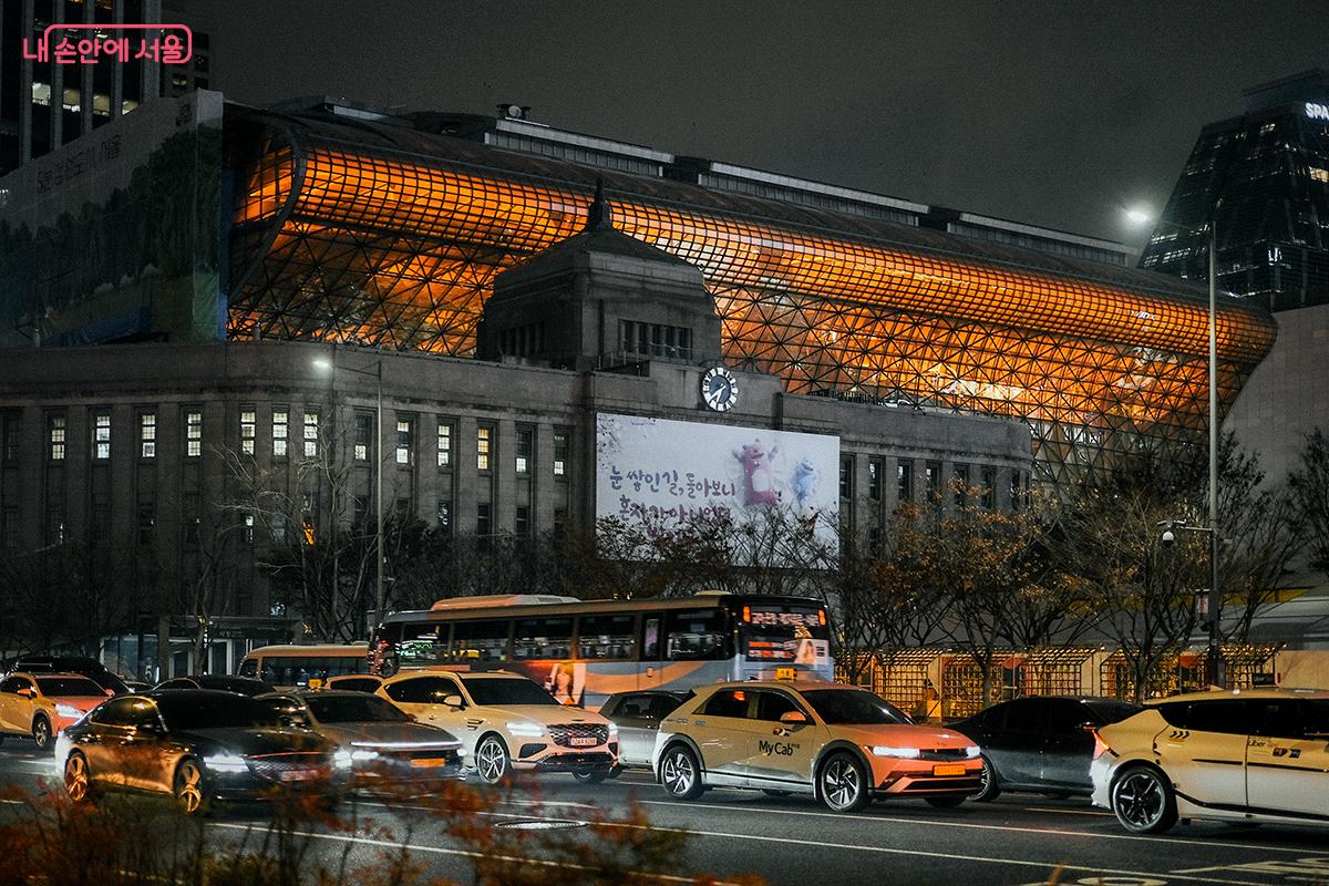 서울시청사의 모닝옐로우 &copy;김아름