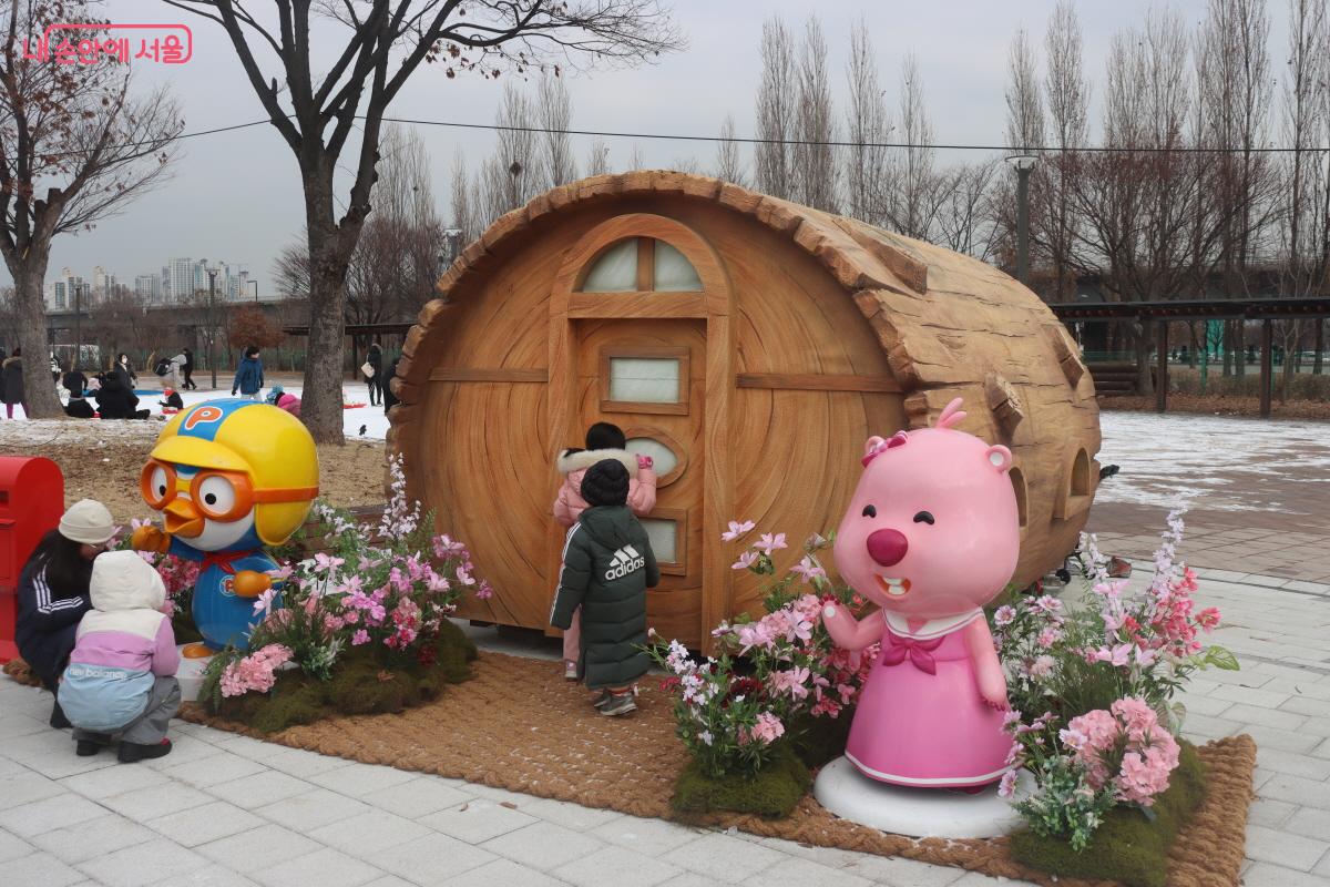 뽀로로와 루피, 그리고 아이들 &copy;조수연