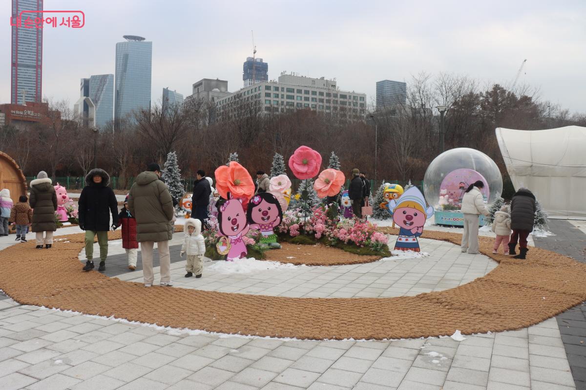 뽀로로와 함께 조성된 포토존 &copy;조수연
