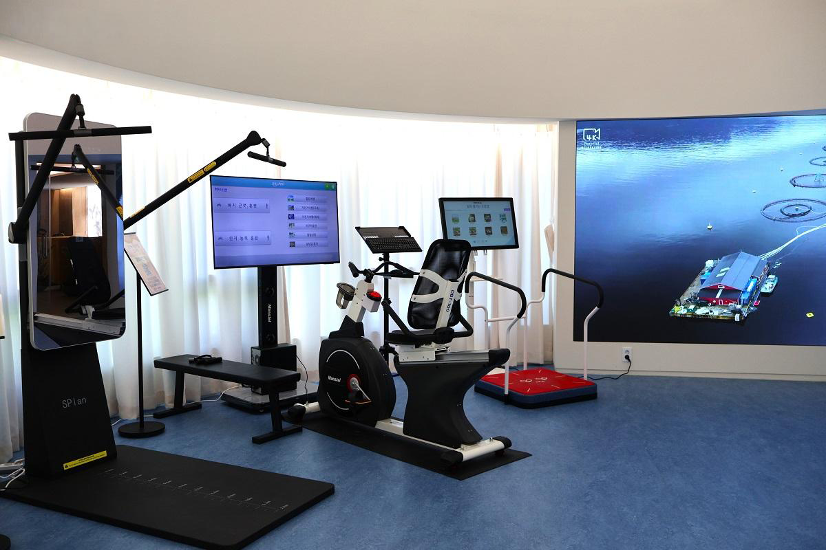 어르신들에게 추천! 디지털 생활 체험하고, 수변감성 쉼터에서 힐링해요