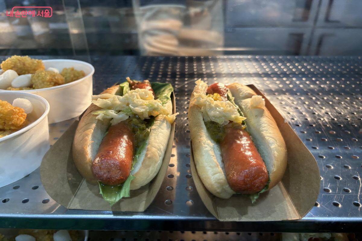 뉴욕 핫도그. &copy;조송연