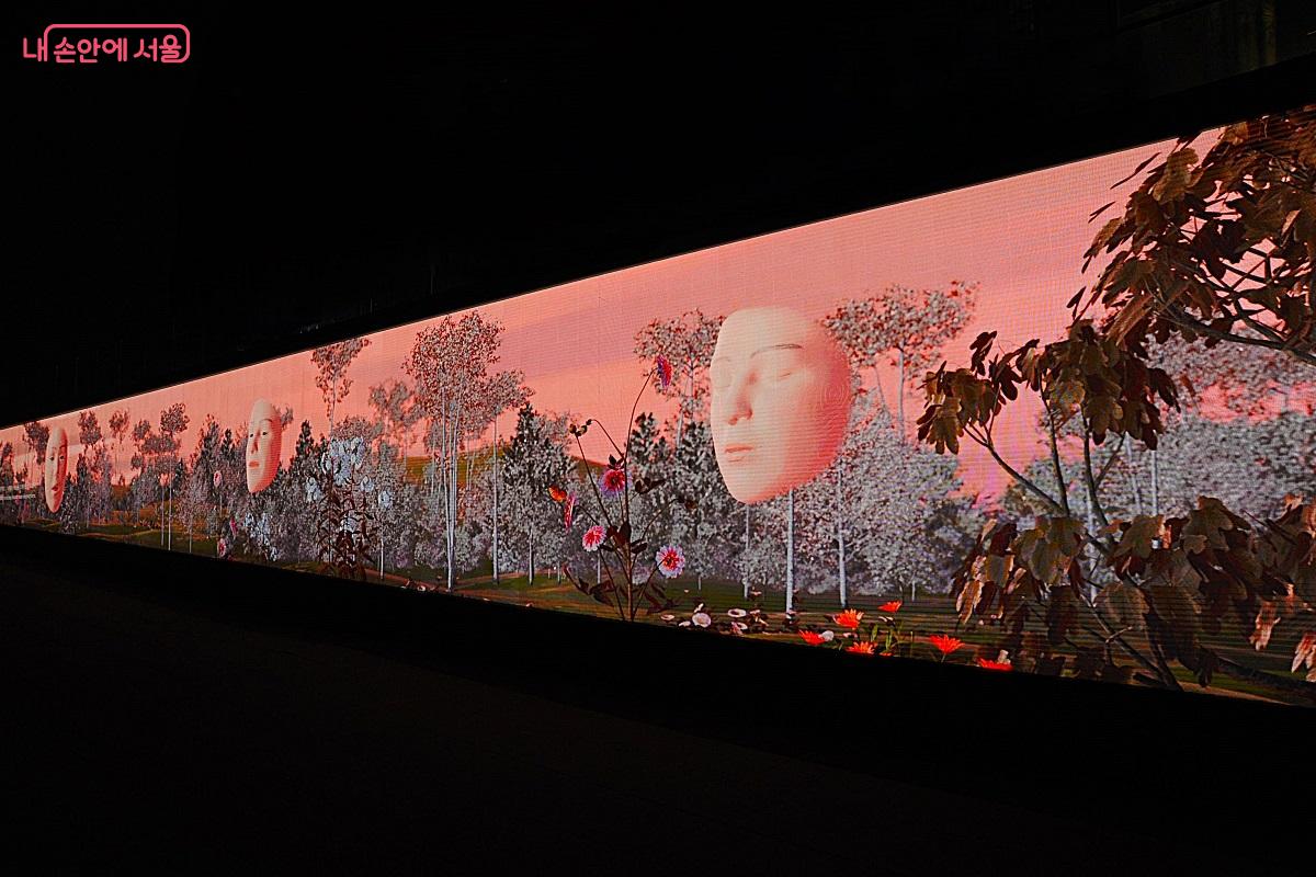 정혜정 작가의 <엄마는 내가 태어났을 때 어땠어?> &copy;조수봉