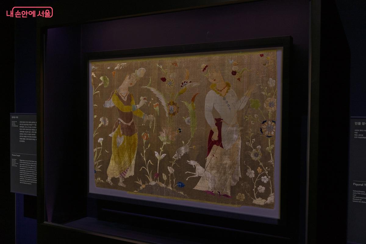 7세기부터 19세기까지로 구성되어 있어 유물 전시의 폭이 넓은 편이다