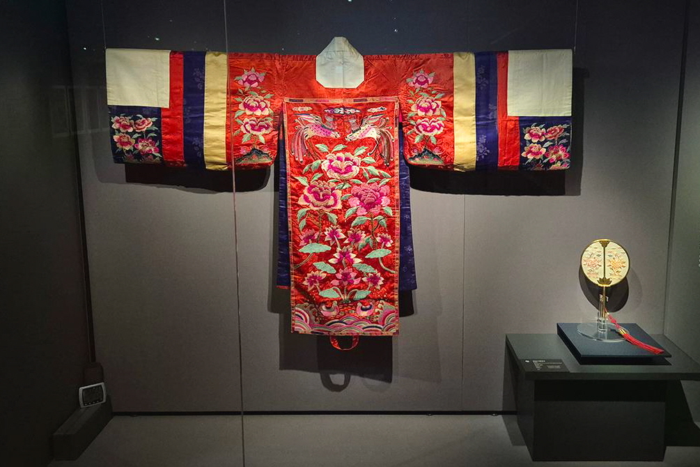 자수 한 땀 한 땀에 담은 인생&hellip;'서울공예박물관' 상설전 개편