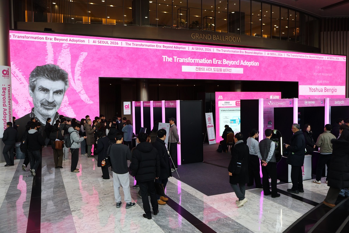 두려움은 설렘으로&hellip;'AI Seoul 2026'에서 만난 든든한 일상의 동반자