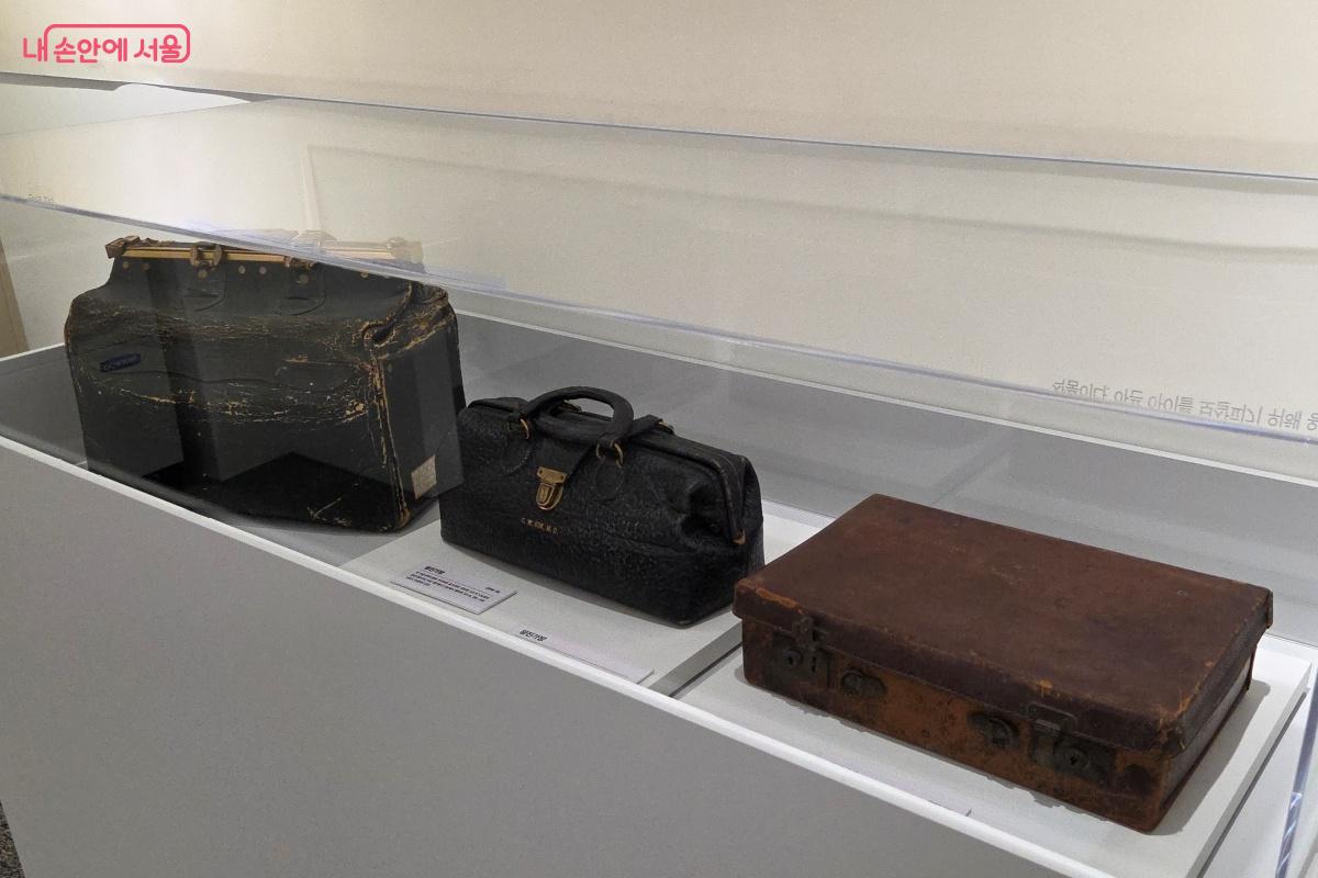 의사가 환자의 집을 방문해 진료했다. ⓒ김미선